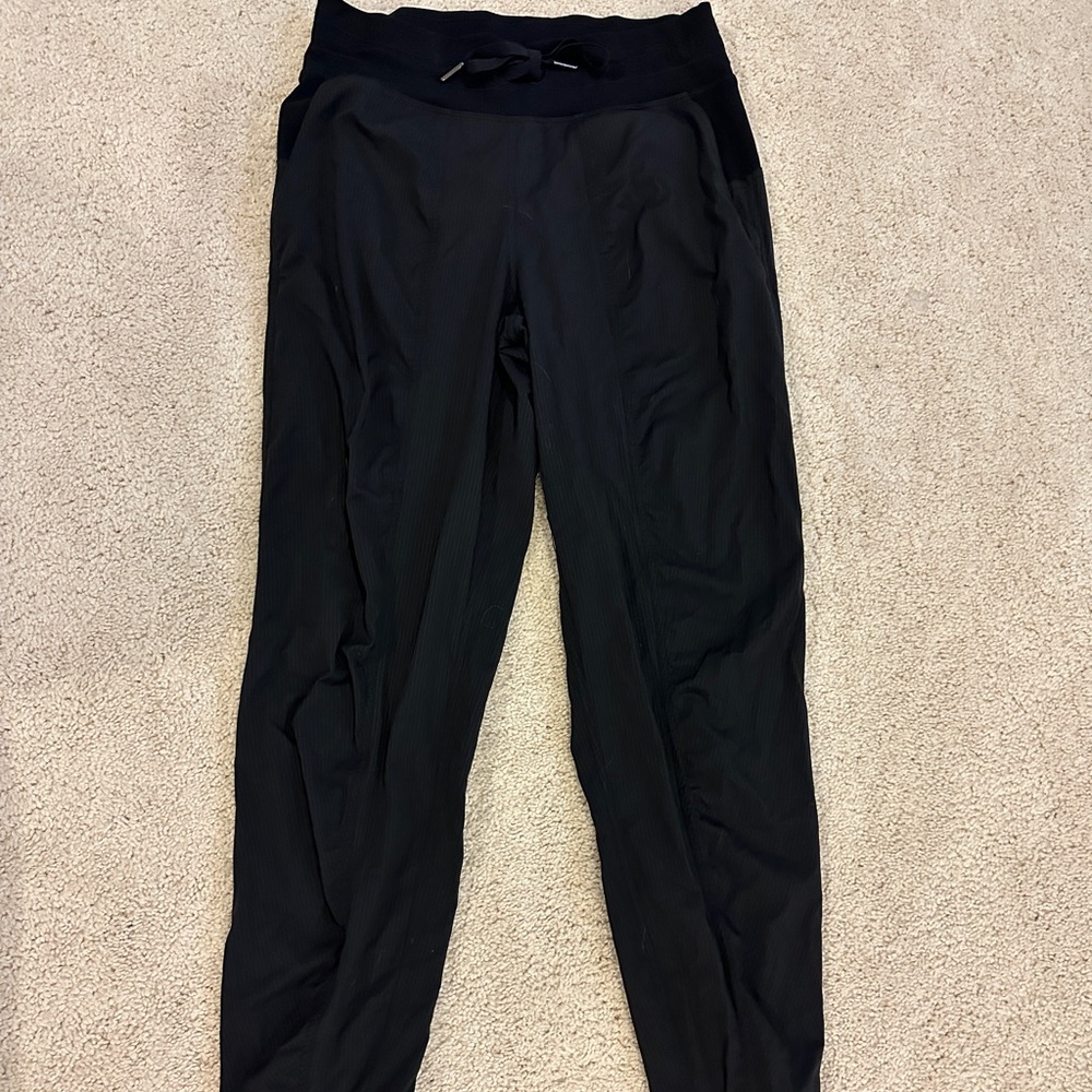 Lululemon dance studio joggers